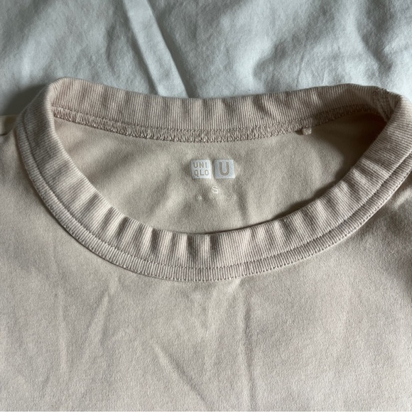 Uniqlo Women’s Crew Neck T-Shirt Bundle - Picture 9 of 16